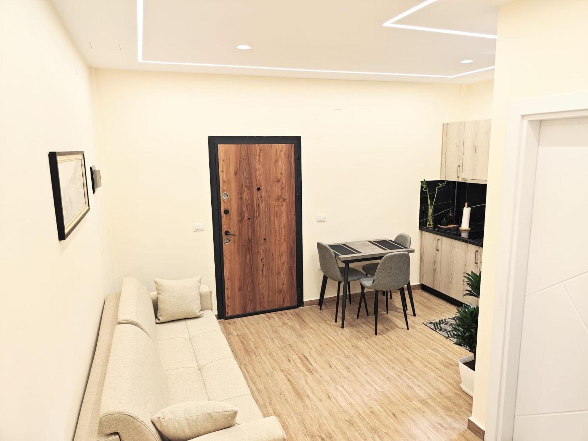 Vlorë New Apartment Close To Sea And Downtown מראה חיצוני תמונה