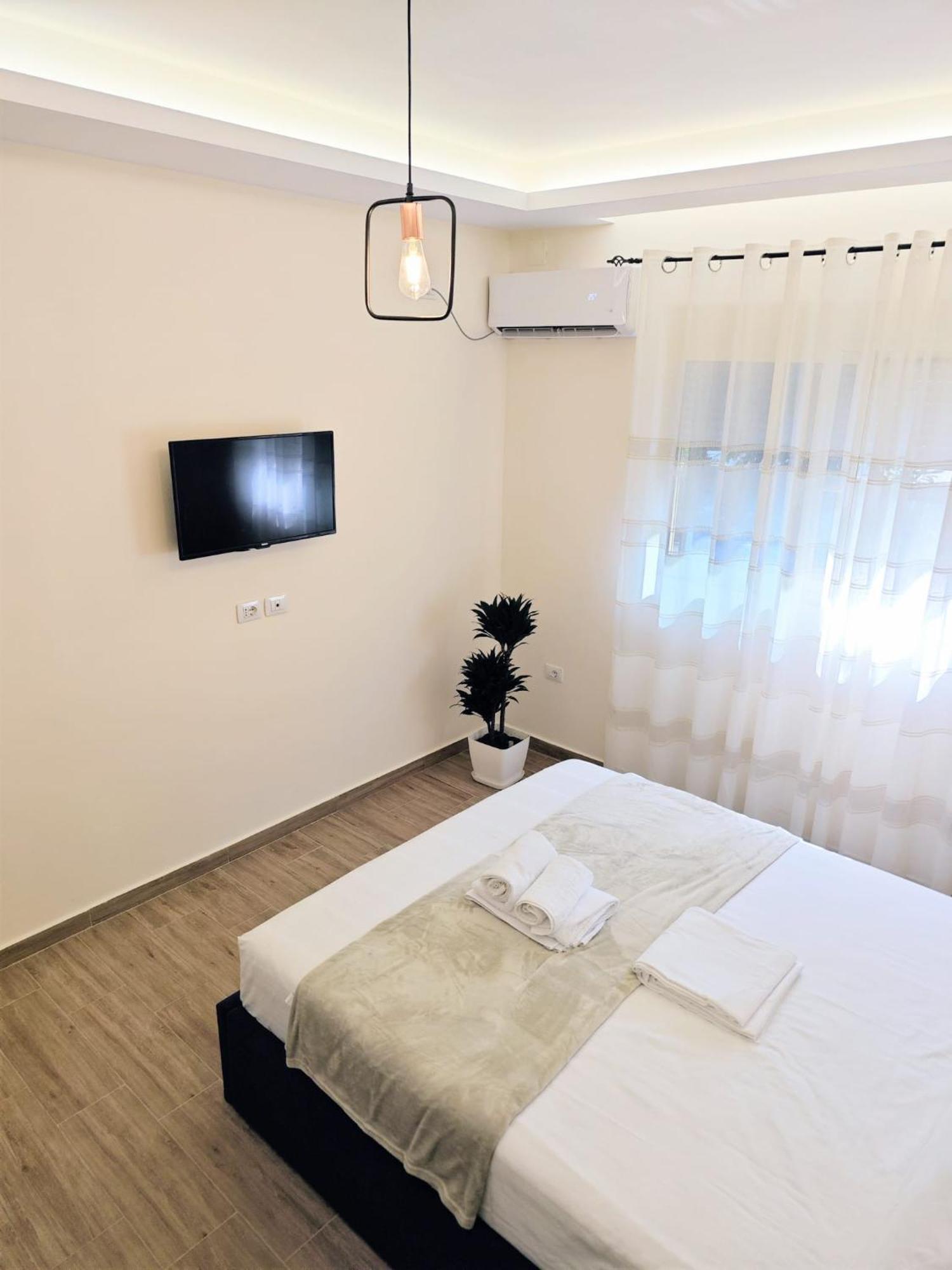 Vlorë New Apartment Close To Sea And Downtown מראה חיצוני תמונה