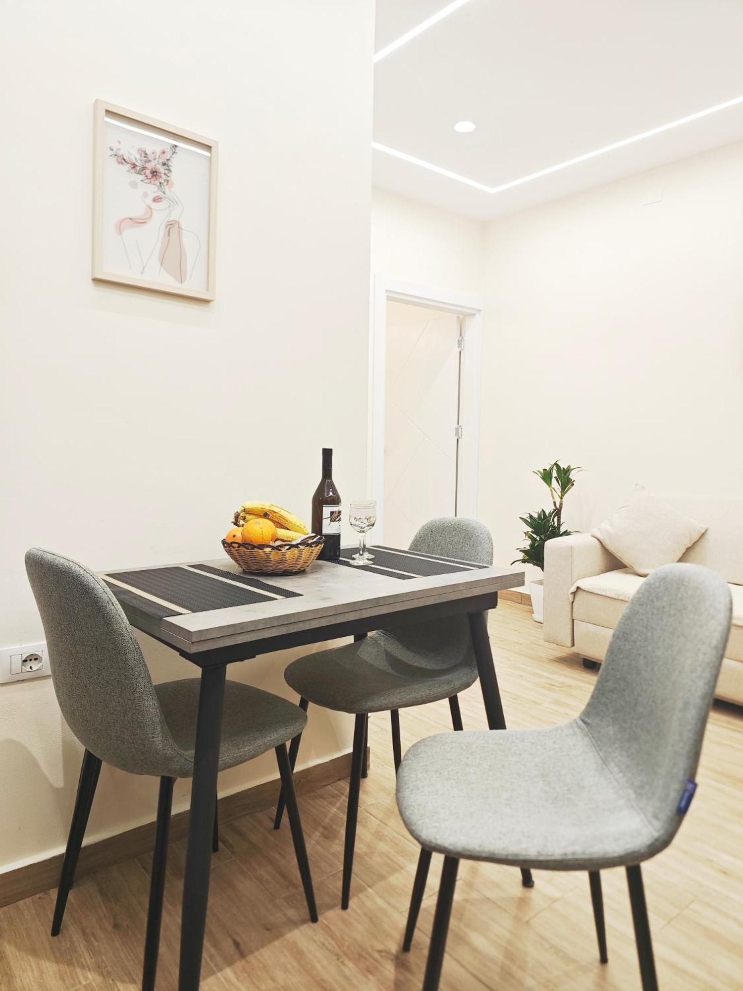 Vlorë New Apartment Close To Sea And Downtown מראה חיצוני תמונה